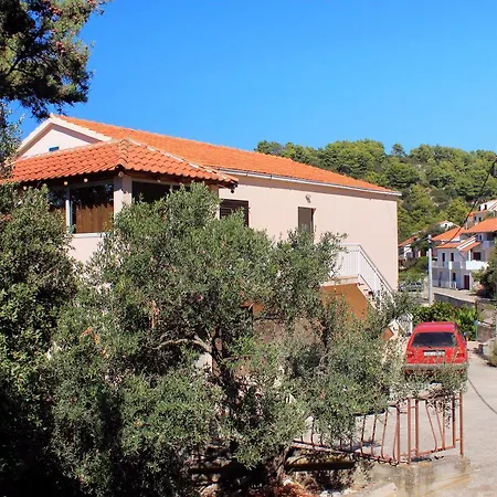 Brna 147f * Smokvica (Korcula)